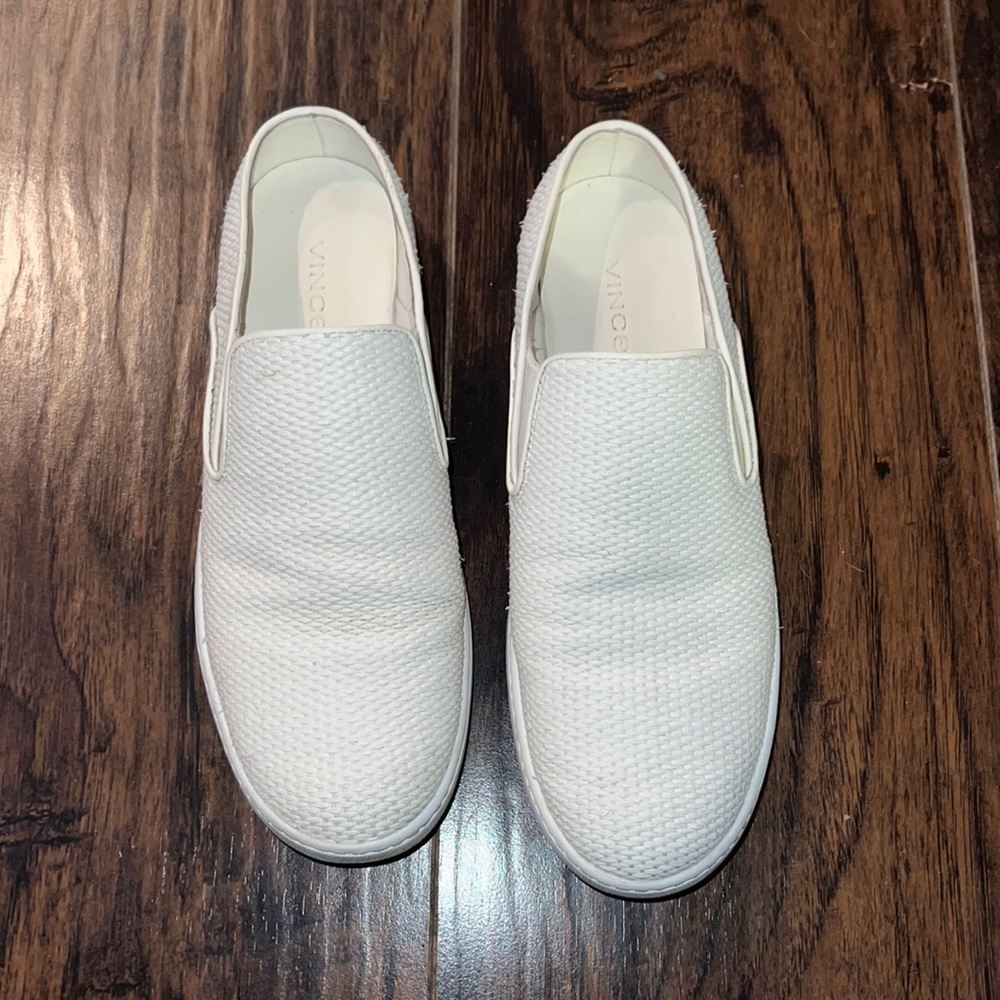 Vince White Slide in Sneaker Size 6.5